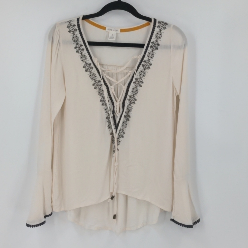 Chic Cream Blouse with Black Lace by Love Tree